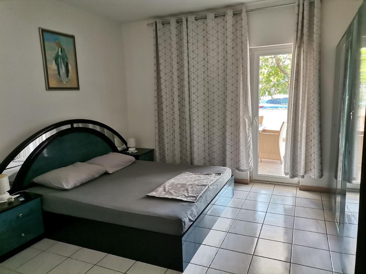 Apartman Lana Zablaće Buitenkant foto