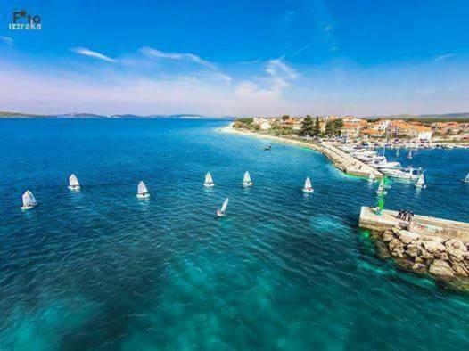 Apartman Lana Zablaće Buitenkant foto
